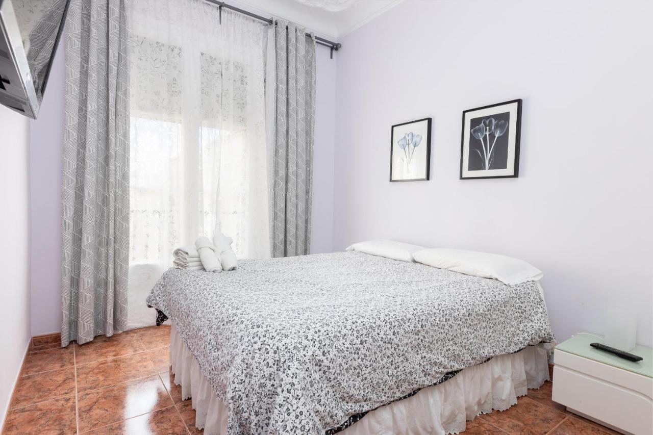 Aparteasy - Modernist Flat In Eixample Center Барселона Екстериор снимка