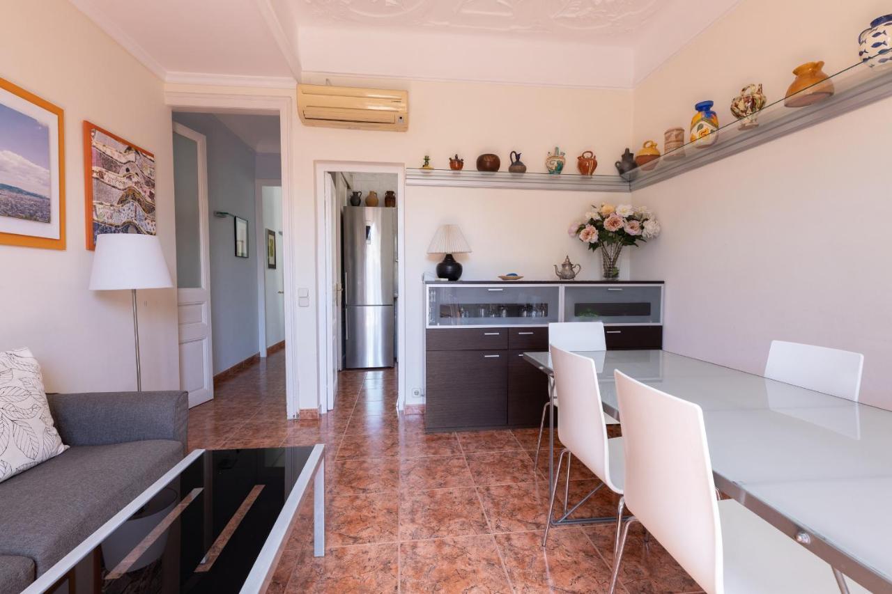 Aparteasy - Modernist Flat In Eixample Center Барселона Екстериор снимка